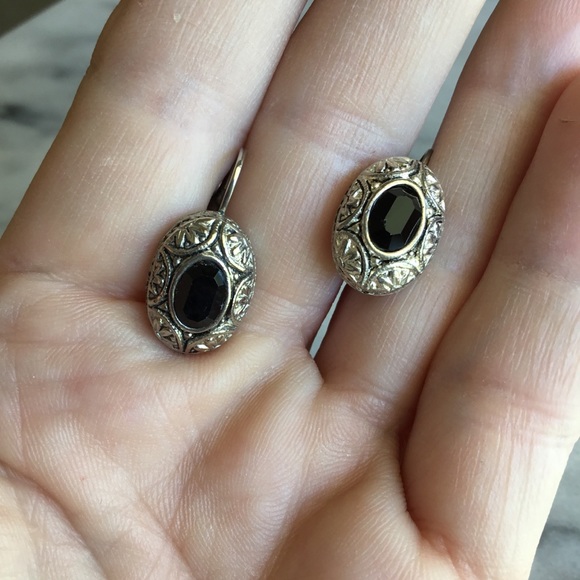 Vintage Earrings - Picture 3 of 4